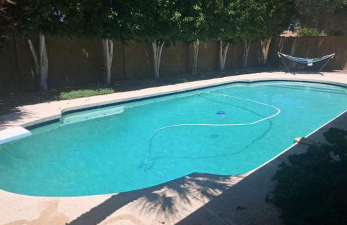 Quiet house with pool heater, patio, BBQ, citrus - Foto 1