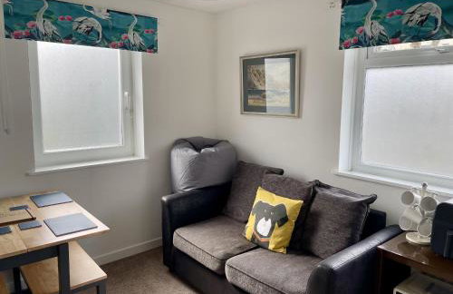 Taylor Way - Superb Apartment with Living Room and Private Gated Parking - Foto 46