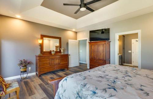 Deck, Hot Tub, Views! Reunion Retreat in Ozarks - Foto 7