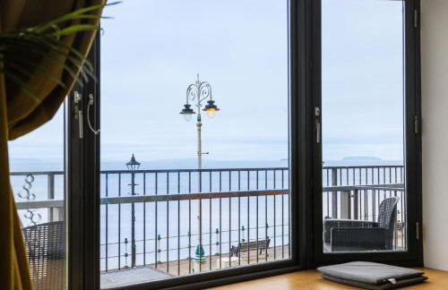 Luxury 1BR Seafront Apartment - Foto 10