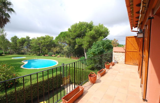 Nice House With Private Garden and Shared Pool in the Pleasant Llafranc - Photo 23