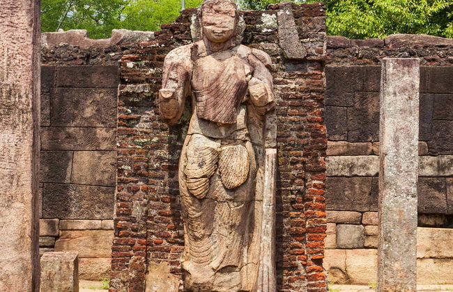 Tour privado por Sigiriya, Polonnaruwa y Medirigiriya - Foto 1