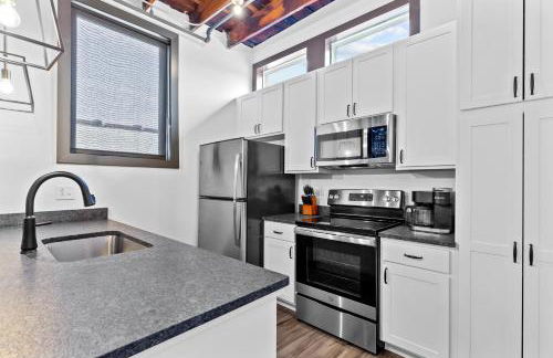 Brick & Bed Riverfront Lofts, PC 204 - Foto 4