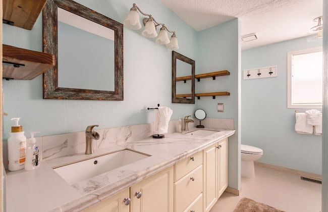 Backyard Oasis Close to Town Fast Wi-fi Quiet - Foto 5