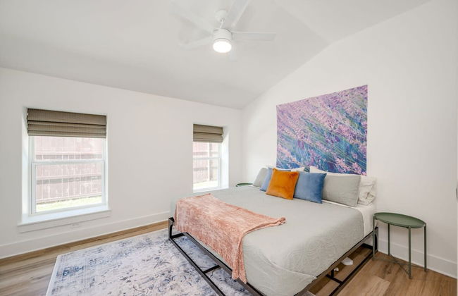 Modern 3 2 two Kings hot tub Fire pit 16min to Wine Trail Nearby Pickleball Courts Pools - Foto 10