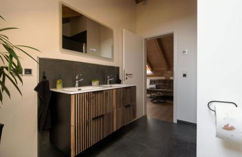 wunderschönes Blockhaus direkt am See für 10 PAX - Foto 14