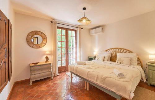 Charme provençal Les amandiers piscine et animaux - Foto 24