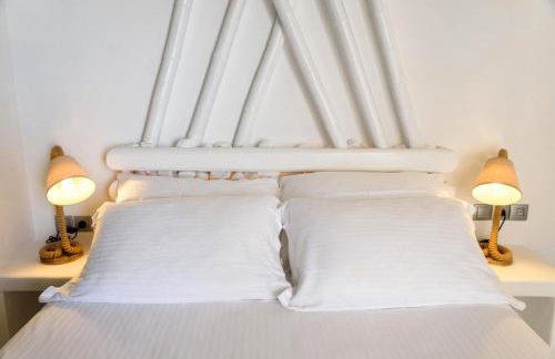 Blue Waves Suites & Apartments - To Kyma - Photo 62