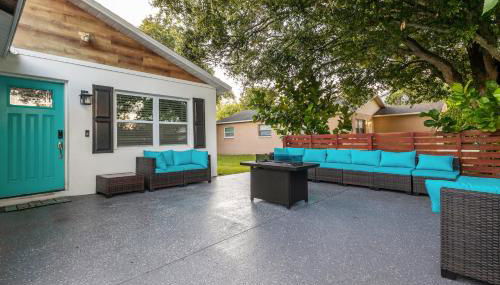 Spacious 3-BR Home with Patio, Firepit & BBQ! - Foto 3