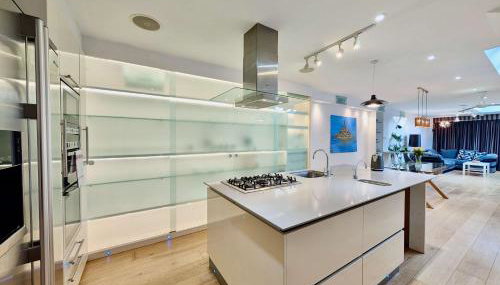 Stunning 4 Bedroom House in Old Windsor Perfect for Families & Groups - Foto 5