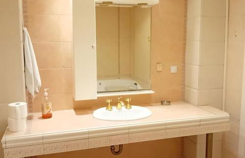 Villa Stef Lux - Πολυτελής Βίλα 8 - 10 ατόμων με Εσωτερική Πισίνα περιοχή Αεροδρομίου - Περαίας Θεσσαλονίκη - Photo 44