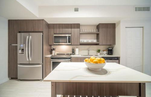 Tucker at Palmer Dadeland Miami - Foto 120