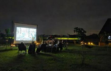 Osada Miłojeż - całoroczne Domy Premium w Borach Tucholskich, Jacuzzi pod gwiazdami - Foto 46