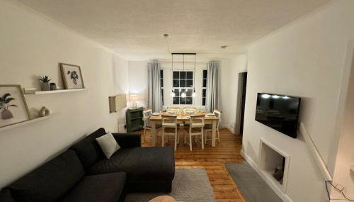 Stirling Haven: Charming 3B Apt in City Centre - Foto 3
