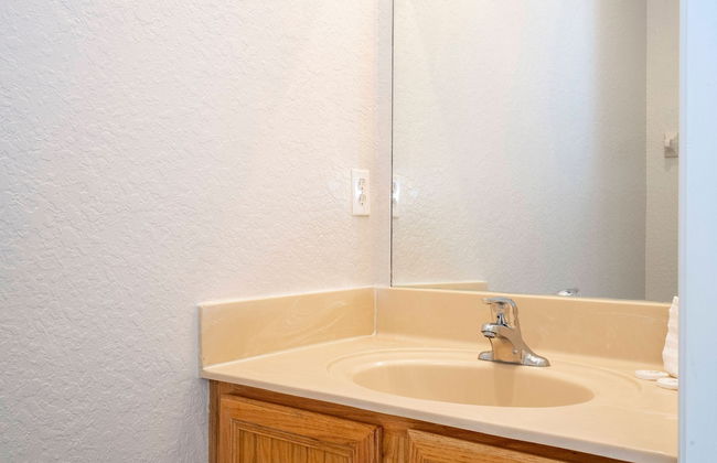 Cozy 4BR Regal Oaks w hot tub - Foto 25