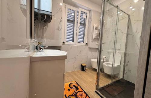 Cozy apartment near downtown - Foto 15