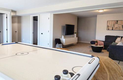 4BR-Sleeps 10-Hot Tub-Air Hockey-Gorgeous Views - Foto 20