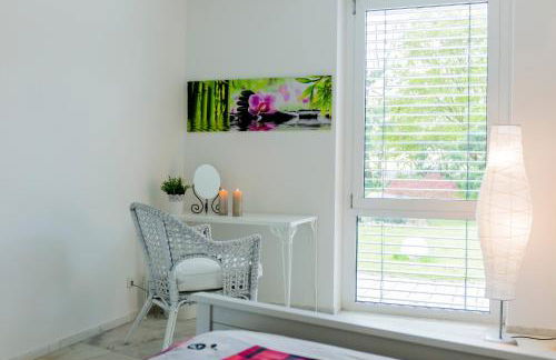 Dreamapartment La Vigna "Stone" Suite mit eigenem Indoorpool & Sauna & Grillhütte - Weil am Rhein - Foto 20