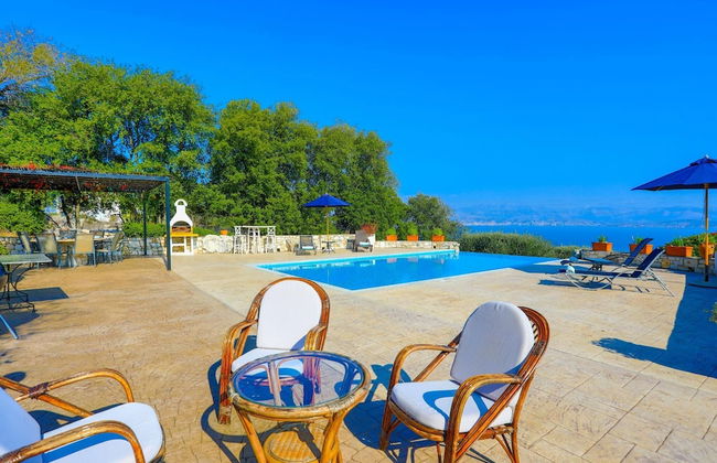 Villa Helona in Lithiasmenos - Photo 29