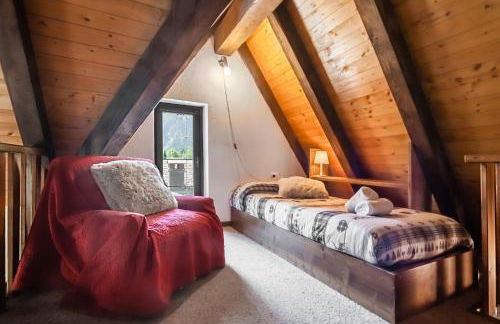 Parcheggio-Camino-8pax - Chalet immerso nella Natura - Foto 8