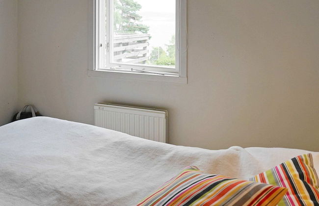 4 Person Holiday Home in Hoviksnas - Photo 4