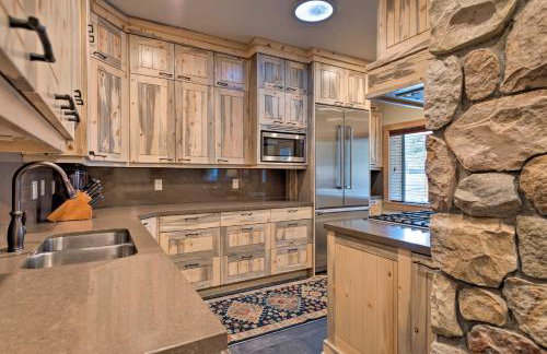 Renovated Historic Cabin ~ 25 Miles to Park City! - Foto 12
