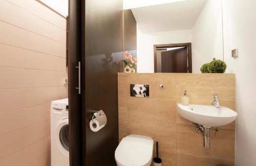 Apartament przy Arkadia 2 Sypialnie Balkon Widok 8 Pietro Metro Gdanska Garaz - Foto 21