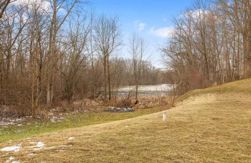 Luxury Modern Lodge Near Fort Wayne with River Views - Foto 45