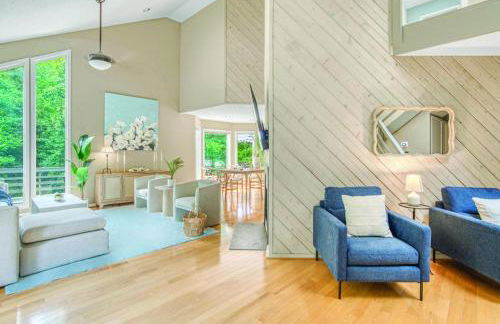 7 Bdrm, Pickleball, Bball, HotTub, FirePit, Golf! - Foto 12