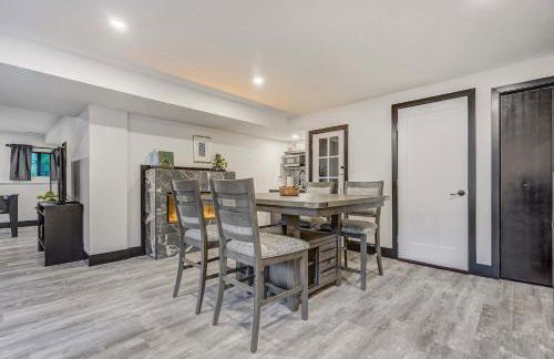 Oak Hills Estate Luxe Forest Escape Near USAFA - Foto 69