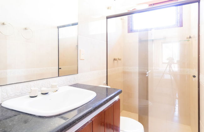 GB51 Excelente Casa 4 Suítes Vista Mar - Foto 31