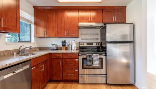 Pet-friendly 4BR Seattle Retreat with Fenced Yard - Foto 2