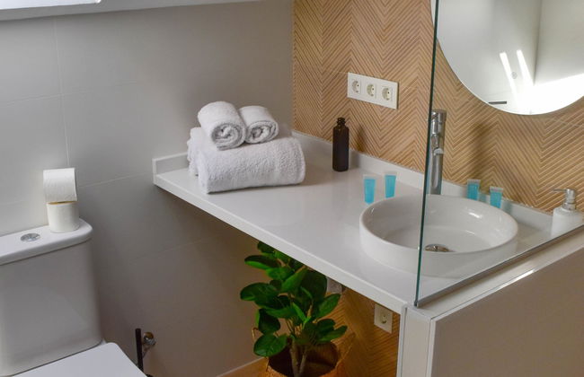 Atico Trinidad 1bedr - Photo 18