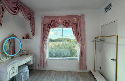 Disney Princess and Heroes Apartment Accessible - Foto 14