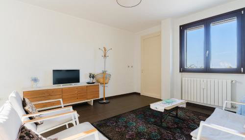 Intera villa ad uso esclusivo con 2 bagni 4 camere da letto,garage,giardino,area fitness,lavatrice,wifi - Foto 3