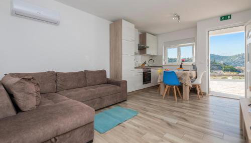 1 Bedroom Beautiful Apartment In Rogotin - Foto 3
