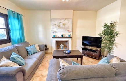 HL 020 Luxury 3 bedroom villa , high standard - Foto 31