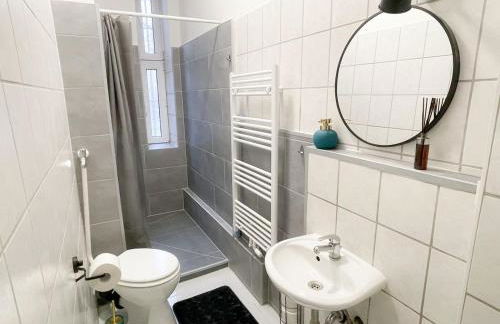 Stilvolle 6 Zimmer Ferienwohnung mit 2 Bädern - Foto 4