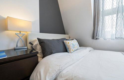 Charming London Apartment With 2 Bedrooms - Photo 30