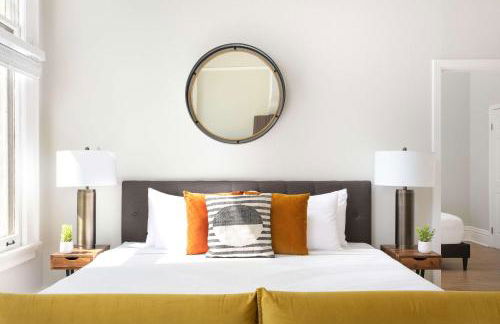 Gaslamp Loft Escape Sleeps 7 in Style - Foto 19