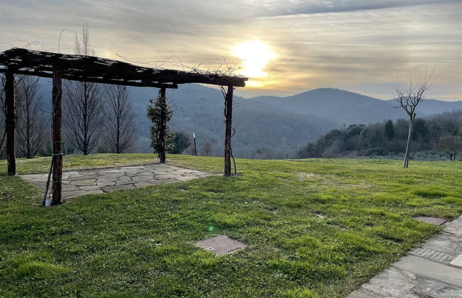 Farmhouse in Tuscany Near Anghiari - Photo 37