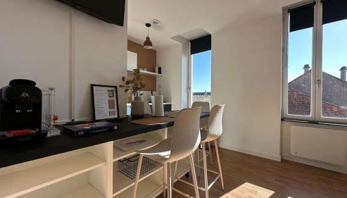 Le Haut perché - Vue & Centre-ville de Nevers - Foto 5, minibar