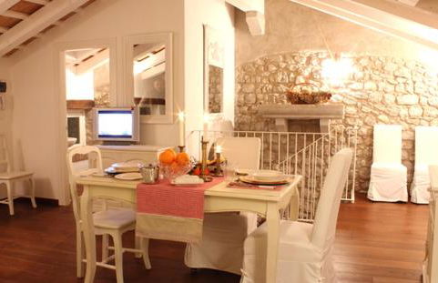 Residenza Dei Tolomei Polcenigo - Foto 3