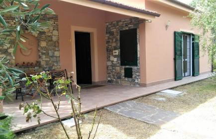 VILLA DIANO CASTELLO - Foto 3