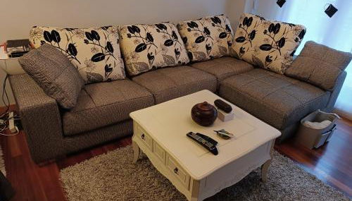 Karmelo junto al metro - Foto 3