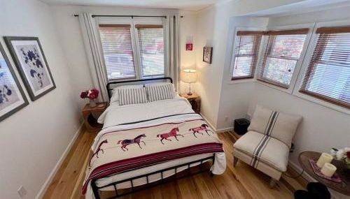 Downtown Healdsburg Plaza Charmer with Hot Tub - Foto 5