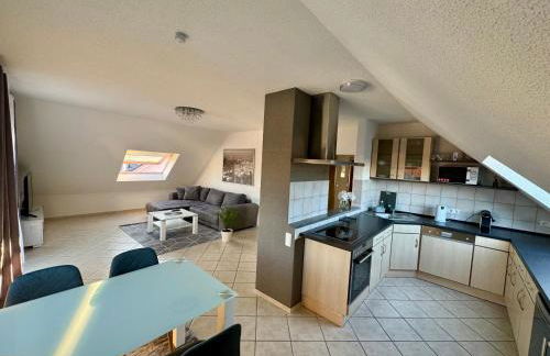 Exklusives Deluxe-Apartment RuheOase-mit Balkon-Parkplatz 7-24 Check-in - Foto 9