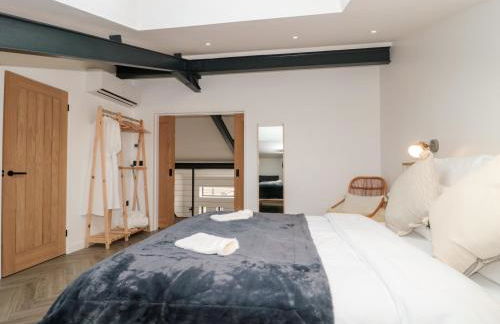 Linden Barn - Photo 33