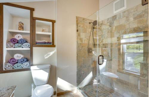 half Mi to Song Mtn Resort! All-Season Basecamp - Photo 22