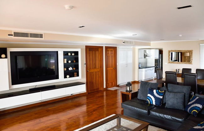 The Beach Palace 2BR Luxury Beachfront - Foto 11